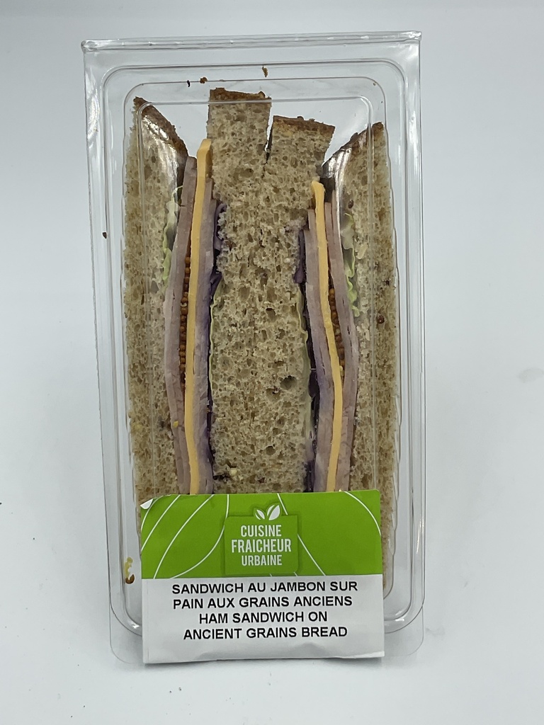 Sandwich au jambon sur pain céréales
